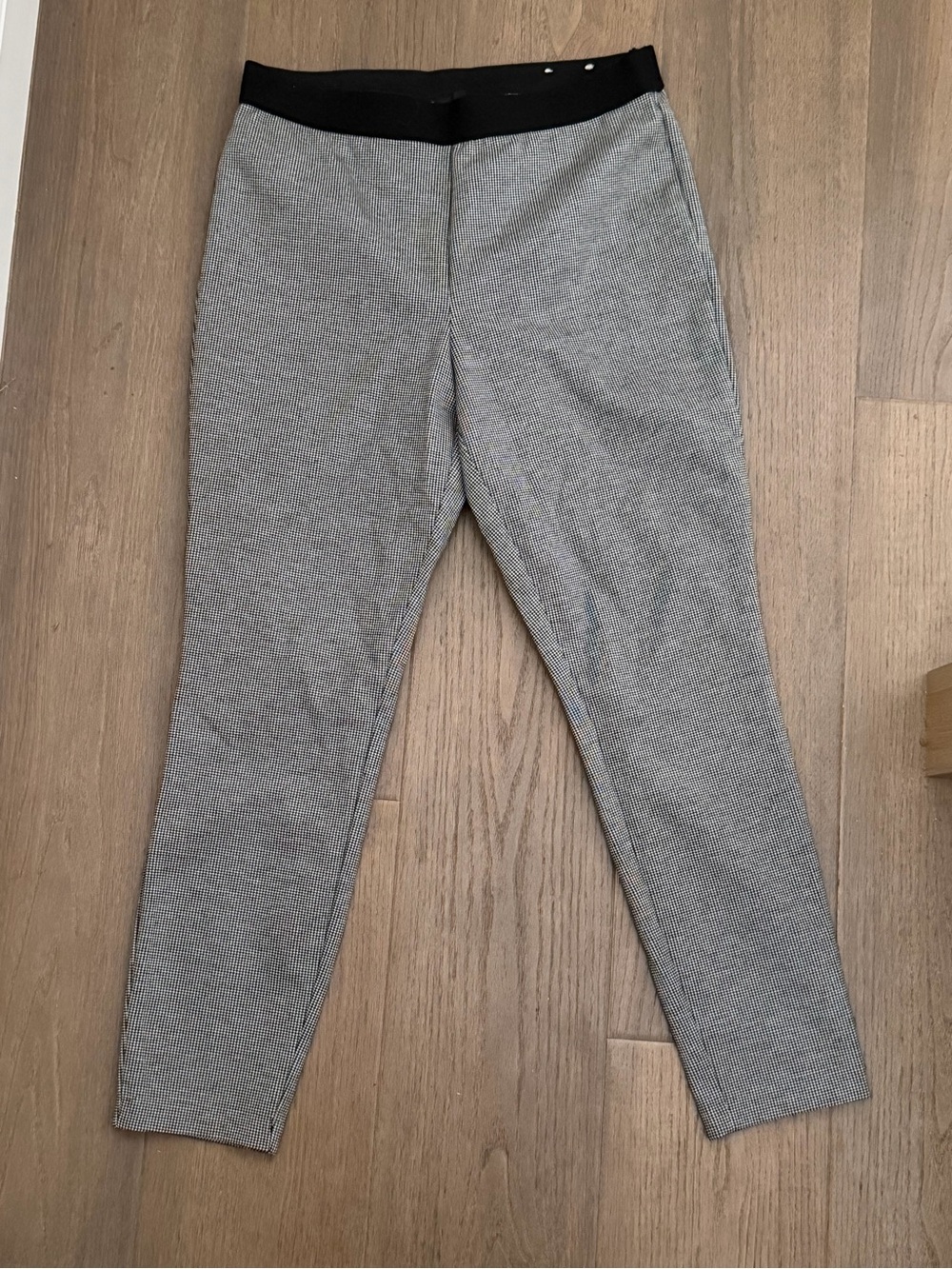 Talbots petite size 10 houndstooth women’s pull on soho ankle length pants